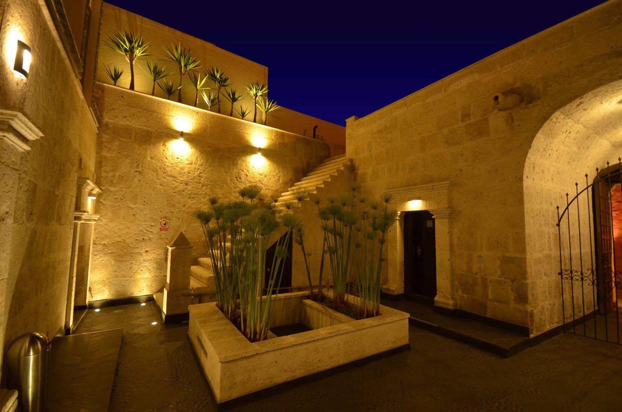 Qp Hotels Arequipa Extérieur photo